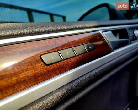 Білий Фольксваген Туарег, об'ємом двигуна 3 л та пробігом 157 тис. км за 27500 $, фото 17 на Automoto.ua