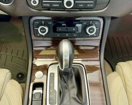 Белый Фольксваген Туарег, объемом двигателя 3.6 л и пробегом 89 тыс. км за 13100 $, фото 7 на Automoto.ua