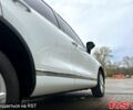 Белый Фольксваген Туарег, объемом двигателя 3.6 л и пробегом 130 тыс. км за 25000 $, фото 5 на Automoto.ua