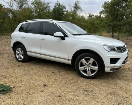 Белый Фольксваген Туарег, объемом двигателя 3 л и пробегом 204 тыс. км за 26000 $, фото 7 на Automoto.ua