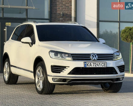 Білий Фольксваген Туарег, об'ємом двигуна 3 л та пробігом 279 тис. км за 24700 $, фото 7 на Automoto.ua