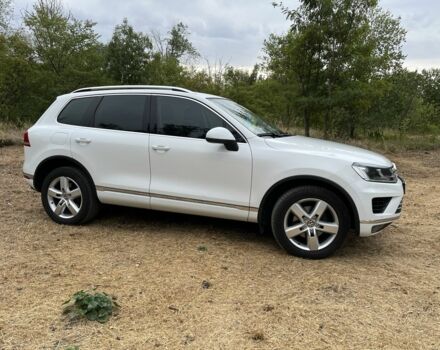 Белый Фольксваген Туарег, объемом двигателя 3 л и пробегом 204 тыс. км за 26000 $, фото 8 на Automoto.ua