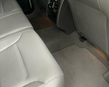 Белый Фольксваген Туарег, объемом двигателя 2.97 л и пробегом 208 тыс. км за 21800 $, фото 46 на Automoto.ua