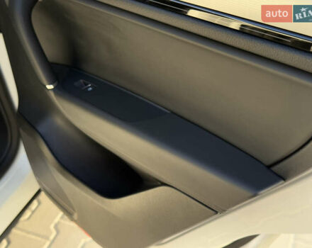 Білий Фольксваген Туарег, об'ємом двигуна 3 л та пробігом 279 тис. км за 24700 $, фото 35 на Automoto.ua