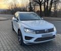 Білий Фольксваген Туарег, об'ємом двигуна 3 л та пробігом 182 тис. км за 15000 $, фото 6 на Automoto.ua