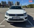Белый Фольксваген Туарег, объемом двигателя 2.97 л и пробегом 131 тыс. км за 26500 $, фото 1 на Automoto.ua