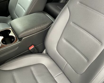 Белый Фольксваген Туарег, объемом двигателя 3 л и пробегом 208 тыс. км за 21800 $, фото 13 на Automoto.ua