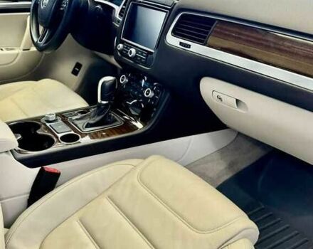 Белый Фольксваген Туарег, объемом двигателя 3.6 л и пробегом 89 тыс. км за 13100 $, фото 11 на Automoto.ua