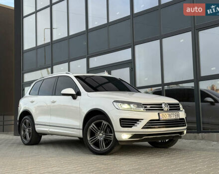 Білий Фольксваген Туарег, об'ємом двигуна 2.98 л та пробігом 287 тис. км за 24250 $, фото 15 на Automoto.ua
