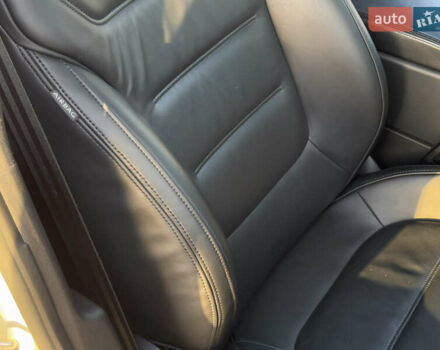 Білий Фольксваген Туарег, об'ємом двигуна 3 л та пробігом 279 тис. км за 24700 $, фото 22 на Automoto.ua