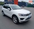 Белый Фольксваген Туарег, объемом двигателя 3 л и пробегом 170 тыс. км за 24900 $, фото 13 на Automoto.ua