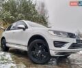 Белый Фольксваген Туарег, объемом двигателя 3 л и пробегом 183 тыс. км за 28700 $, фото 3 на Automoto.ua