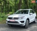 Білий Фольксваген Туарег, об'ємом двигуна 3 л та пробігом 222 тис. км за 24999 $, фото 44 на Automoto.ua