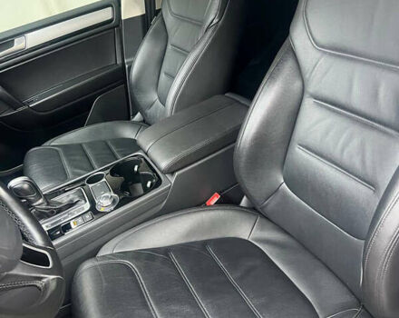 Белый Фольксваген Туарег, объемом двигателя 2.97 л и пробегом 188 тыс. км за 29200 $, фото 15 на Automoto.ua