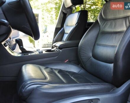 Белый Фольксваген Туарег, объемом двигателя 2.97 л и пробегом 263 тыс. км за 23000 $, фото 28 на Automoto.ua