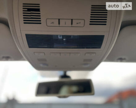 Білий Фольксваген Туарег, об'ємом двигуна 2.97 л та пробігом 300 тис. км за 21900 $, фото 38 на Automoto.ua