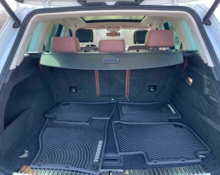 Белый Фольксваген Туарег, объемом двигателя 0 л и пробегом 31 тыс. км за 16000 $, фото 19 на Automoto.ua