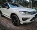 Белый Фольксваген Туарег, объемом двигателя 0 л и пробегом 150 тыс. км за 14300 $, фото 2 на Automoto.ua
