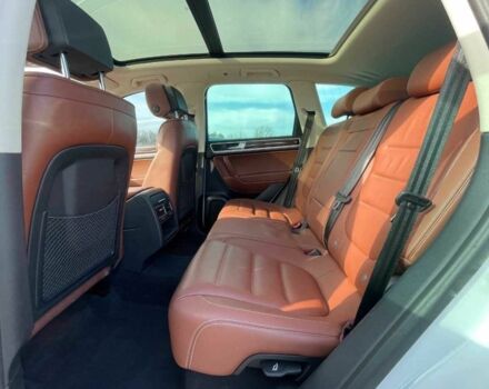 Белый Фольксваген Туарег, объемом двигателя 0 л и пробегом 31 тыс. км за 16000 $, фото 13 на Automoto.ua