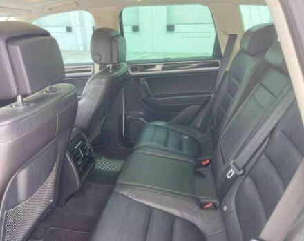 Белый Фольксваген Туарег, объемом двигателя 3.6 л и пробегом 71 тыс. км за 7500 $, фото 10 на Automoto.ua