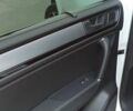 Білий Фольксваген Туарег, об'ємом двигуна 2.97 л та пробігом 138 тис. км за 34000 $, фото 18 на Automoto.ua