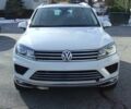 Белый Фольксваген Туарег, объемом двигателя 3.6 л и пробегом 80 тыс. км за 7900 $, фото 1 на Automoto.ua