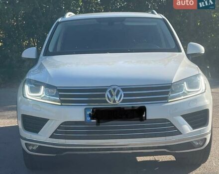 Фольксваген Туарег 2016 в Белой Церкве на Automoto.ua Белый Фольксваген Туарег, объемом двигателя 3 л и пробегом 264 тыс. км за 24500 $, фото 28 на Automoto.ua