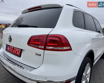 Фольксваген Туарег 2016 в Мукачеве на Automoto.ua Белый Фольксваген Туарег, объемом двигателя 3 л и пробегом 238 тыс. км за 22500 $, фото 14 на Automoto.ua