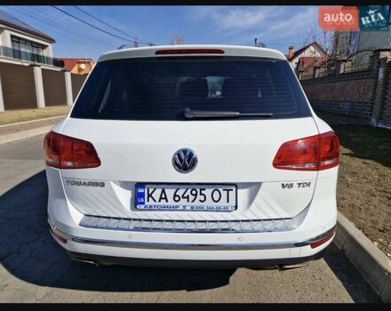 Фольксваген Туарег 2016 в Киеве на Automoto.ua Белый Фольксваген Туарег, объемом двигателя 3 л и пробегом 180 тыс. км за 22500 $, фото 10 на Automoto.ua