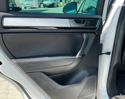 Белый Фольксваген Туарег, объемом двигателя 3.6 л и пробегом 98 тыс. км за 20980 $, фото 22 на Automoto.ua