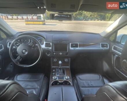 Фольксваген Туарег 2016 в Белой Церкве на Automoto.ua Белый Фольксваген Туарег, объемом двигателя 3 л и пробегом 264 тыс. км за 24500 $, фото 17 на Automoto.ua