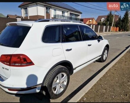 Фольксваген Туарег 2016 в Киеве на Automoto.ua Белый Фольксваген Туарег, объемом двигателя 3 л и пробегом 180 тыс. км за 22500 $, фото 11 на Automoto.ua