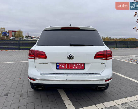 Фольксваген Туарег 2016 в Мукачеве на Automoto.ua Белый Фольксваген Туарег, объемом двигателя 3 л и пробегом 238 тыс. км за 22500 $, фото 13 на Automoto.ua