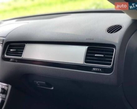 Білий Фольксваген Туарег, об'ємом двигуна 3 л та пробігом 222 тис. км за 24999 $, фото 33 на Automoto.ua