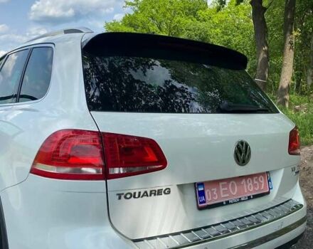 Білий Фольксваген Туарег, об'ємом двигуна 3 л та пробігом 222 тис. км за 24999 $, фото 9 на Automoto.ua