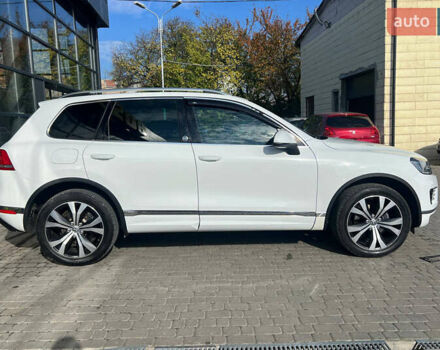 Белый Фольксваген Туарег, объемом двигателя 3.6 л и пробегом 157 тыс. км за 20500 $, фото 7 на Automoto.ua