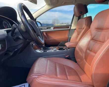 Белый Фольксваген Туарег, объемом двигателя 0 л и пробегом 31 тыс. км за 16000 $, фото 16 на Automoto.ua