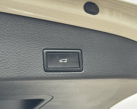 Белый Фольксваген Туарег, объемом двигателя 2.97 л и пробегом 418 тыс. км за 22900 $, фото 36 на Automoto.ua