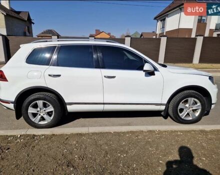 Фольксваген Туарег 2016 в Киеве на Automoto.ua Белый Фольксваген Туарег, объемом двигателя 3 л и пробегом 180 тыс. км за 22500 $, фото 12 на Automoto.ua