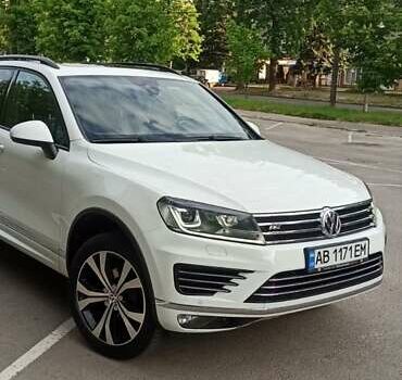 Білий Фольксваген Туарег, об'ємом двигуна 2.97 л та пробігом 138 тис. км за 34000 $, фото 15 на Automoto.ua