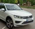 Білий Фольксваген Туарег, об'ємом двигуна 2.97 л та пробігом 138 тис. км за 34000 $, фото 15 на Automoto.ua