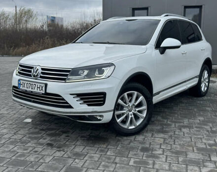 Білий Фольксваген Туарег, об'ємом двигуна 3 л та пробігом 131 тис. км за 34800 $, фото 7 на Automoto.ua