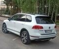 Білий Фольксваген Туарег, об'ємом двигуна 2.97 л та пробігом 138 тис. км за 34000 $, фото 7 на Automoto.ua