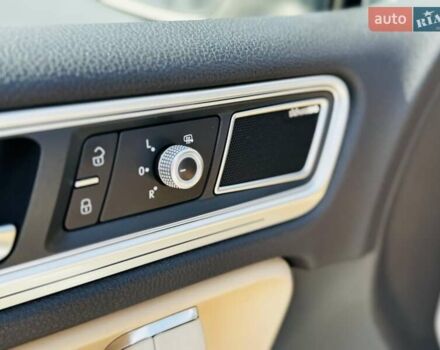 Белый Фольксваген Туарег, объемом двигателя 2.97 л и пробегом 172 тыс. км за 31500 $, фото 14 на Automoto.ua