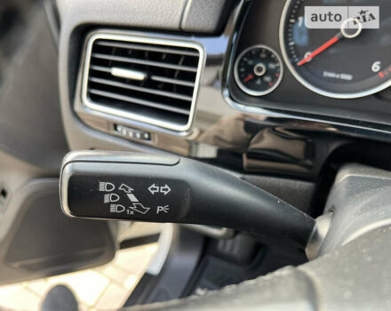 Білий Фольксваген Туарег, об'ємом двигуна 2.97 л та пробігом 300 тис. км за 21900 $, фото 23 на Automoto.ua