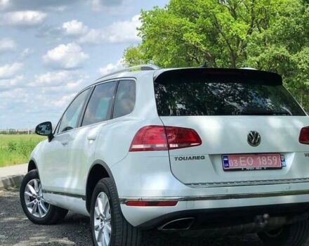Білий Фольксваген Туарег, об'ємом двигуна 3 л та пробігом 222 тис. км за 24999 $, фото 40 на Automoto.ua