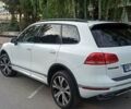 Білий Фольксваген Туарег, об'ємом двигуна 2.97 л та пробігом 138 тис. км за 34000 $, фото 6 на Automoto.ua