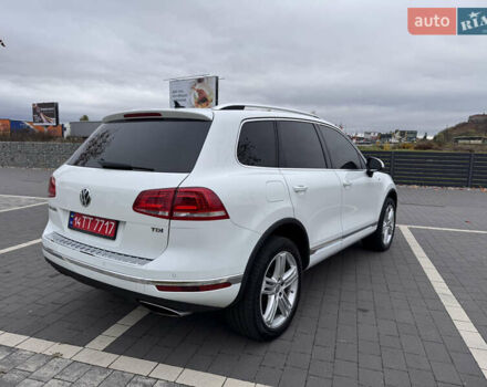 Фольксваген Туарег 2016 в Мукачеве на Automoto.ua Белый Фольксваген Туарег, объемом двигателя 3 л и пробегом 238 тыс. км за 22500 $, фото 5 на Automoto.ua
