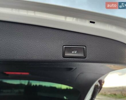 Белый Фольксваген Туарег, объемом двигателя 2.97 л и пробегом 269 тыс. км за 26900 $, фото 20 на Automoto.ua