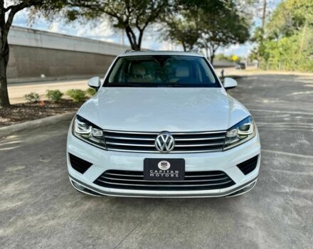 Белый Фольксваген Туарег, объемом двигателя 3.6 л и пробегом 79 тыс. км за 6100 $, фото 1 на Automoto.ua